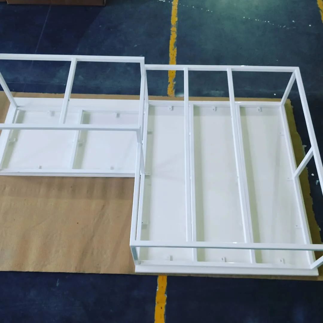 Things have been moving fast. At 6 we went into the #paintshop. At 7 we came out #gleaming. Then we wasted some time hunting for self tapping wood screws. At 7:30 we were assembled