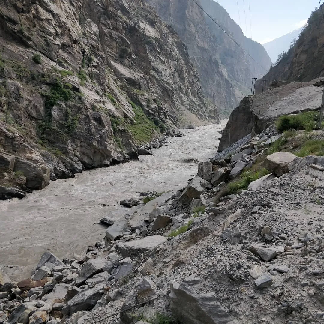 We lost our way on the road to #Tabo. Looks like it wasn't such a bad thing 😀

It's the #journey not the destination!

#travel #instatravel #India #incredibleindia #mountains