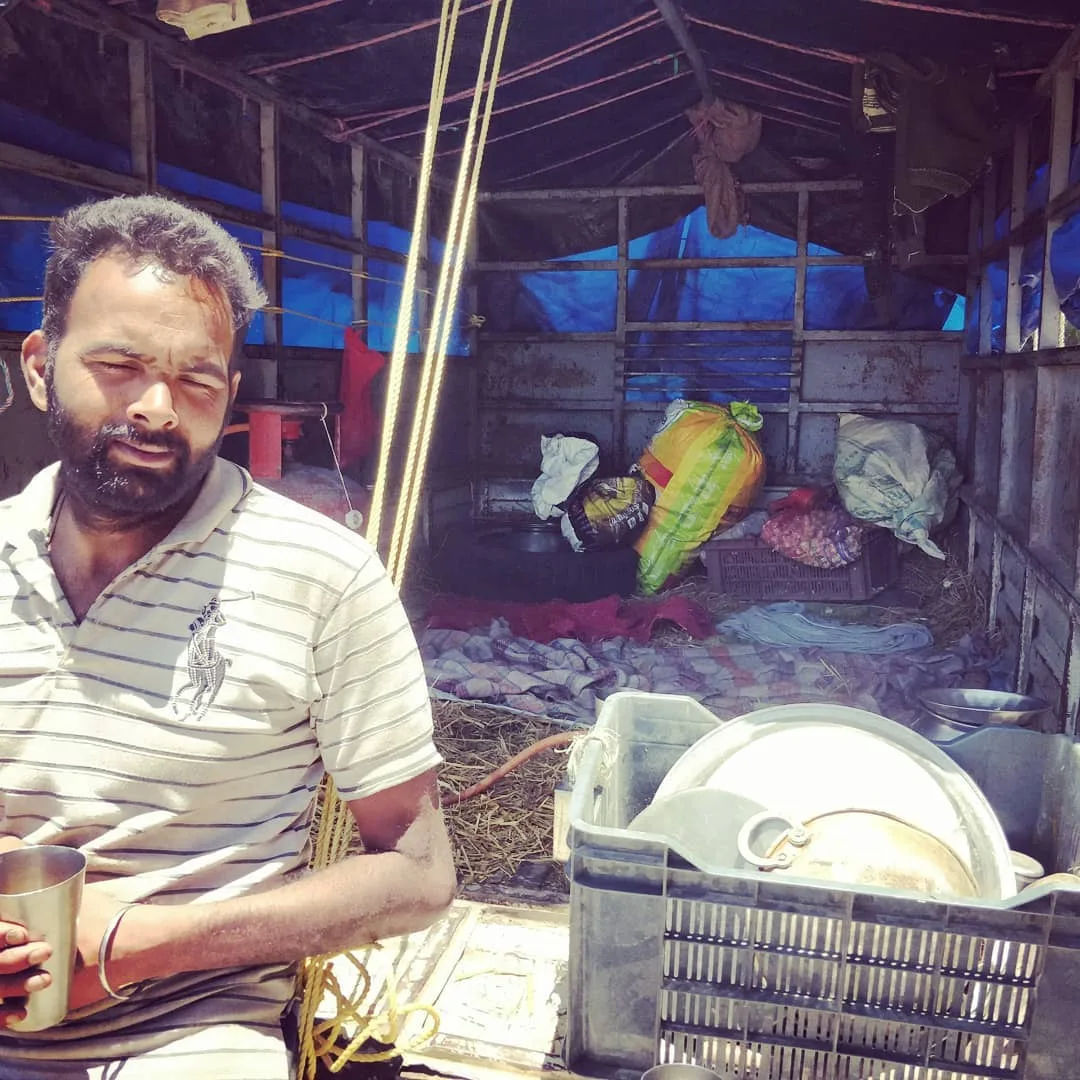 Our #watermelon seller is also a #vanlifer. His #caravan is built on a truck. He's got a full size cooking gas, utensils, and some gear in a gunnysack. He's got #thresh on the floo