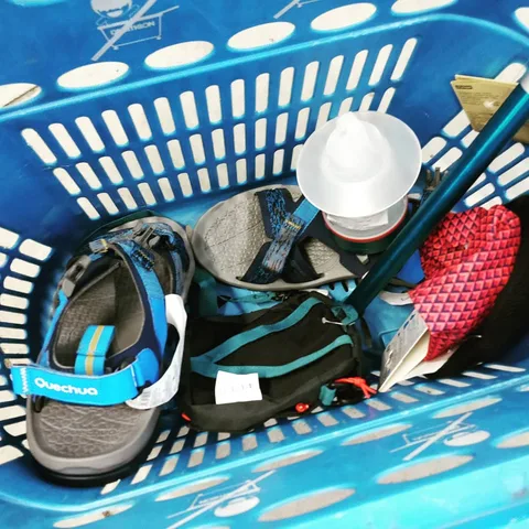 Last minute shopping to pick up some gear. Sandals 👟 . Walking stick. Camp light 💡. Bum pack. Caps 🧢 and bandanas. A cou