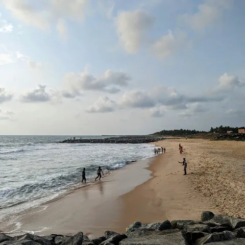 #Maravanthe was a bit of a let down. I suppose it's the kind of place that only looks glorious in drone pics.

#Karnatak