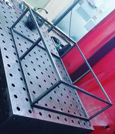 The #fabrication of the base had begun.

#metalwork #welding #sheetmetal #caravaninteriors #vanlife #tinyhouse #tinyhome