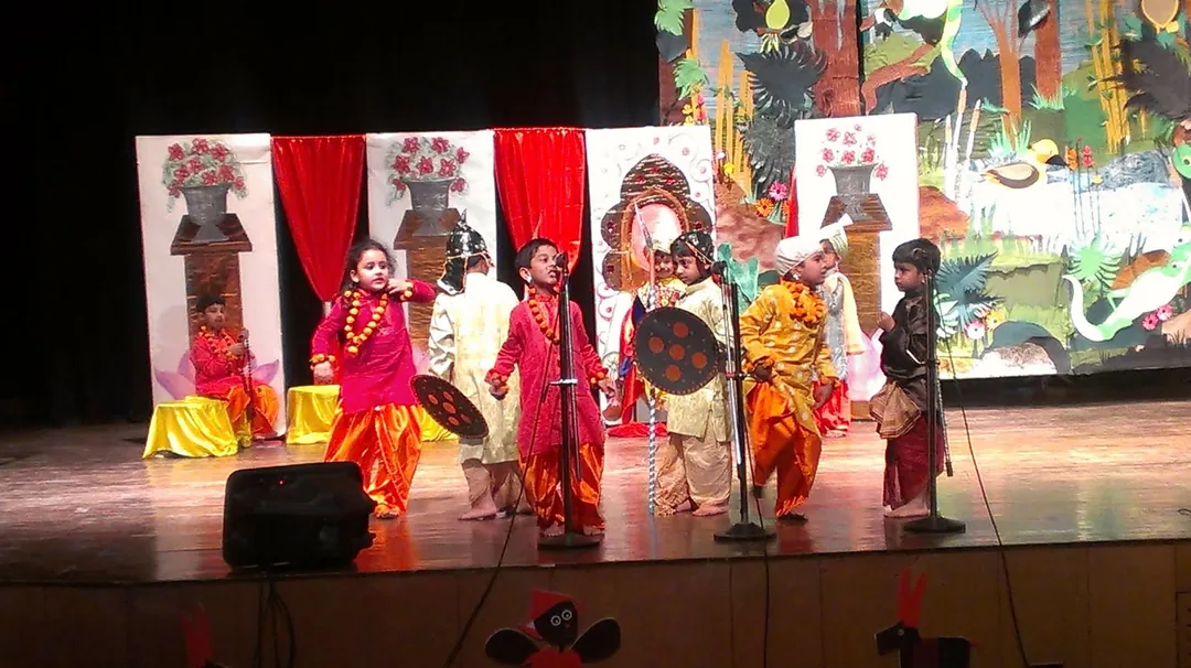 Nilay is the wise man in his school play.