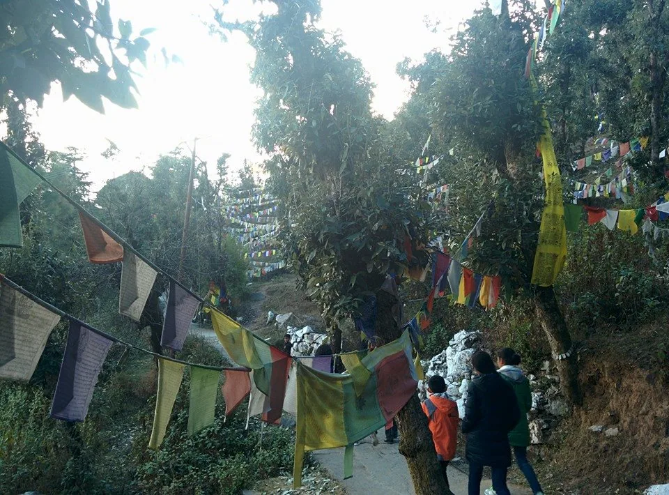 à¤¤à¥à¤°à¥à¤¥