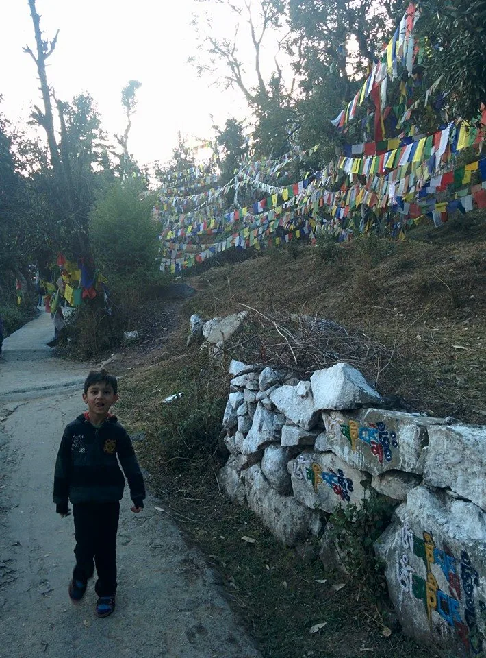 à¤¤à¥à¤°à¥à¤¥