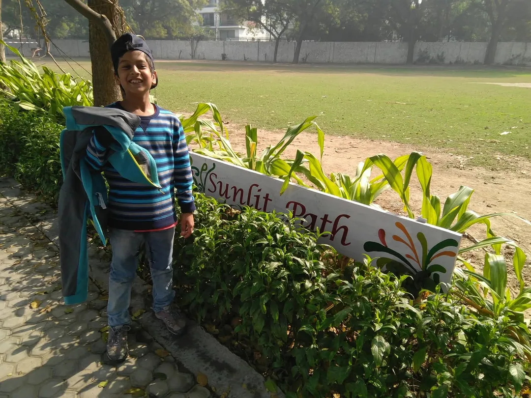 Took me more than an hour to convince the kids to travel all the way to Delhi with me. But they loved every minute of th