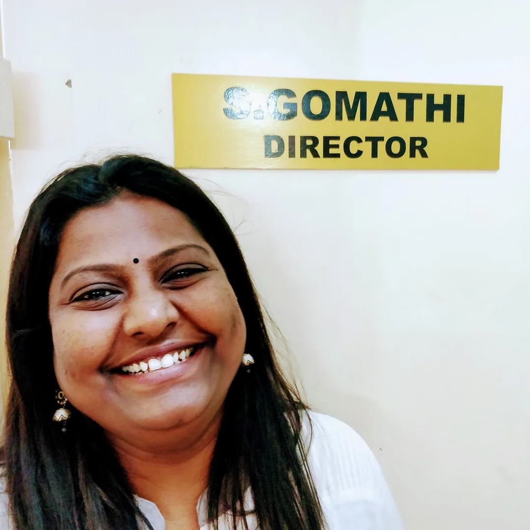 When people you've known half your life, bloom into absolute rockstars ðð¤©

à®à¯à®¾à®®à®¤à®¿
à®¤à®²à¯à®µà®¿