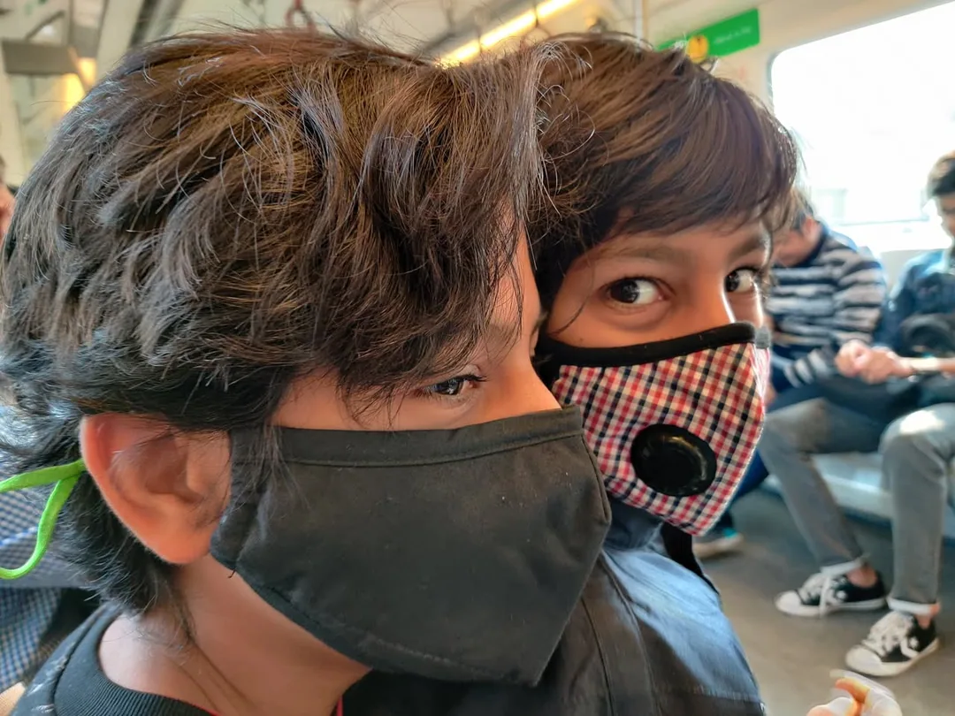 Metro rides in polluted times be like...