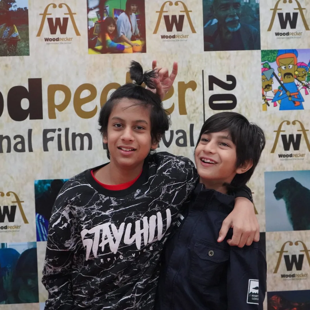 In theatre to see Bindhumalini 's Coral Woman. Finally getting to see the movie with the boys.

(boys posing on the red 