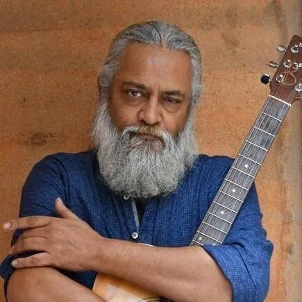 This Anil Vij looks like a à¤¸à¤¸à¥à¤¤à¤¾ Rahul Ram