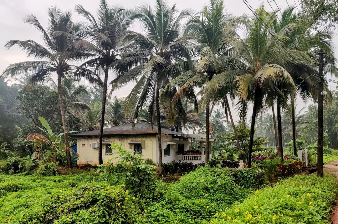 My dream house. I pass by it often on my morning walks. à¤¯à¤¾ à¤¯à¥à¤ à¤à¤¹à¤¿à¤¯à¥ à¤à¤¿ I route my morning walks