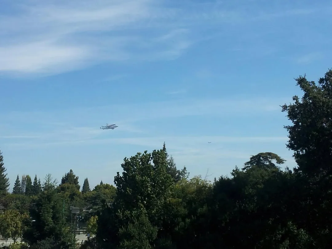 Space shuttle flyby near Moffett Field