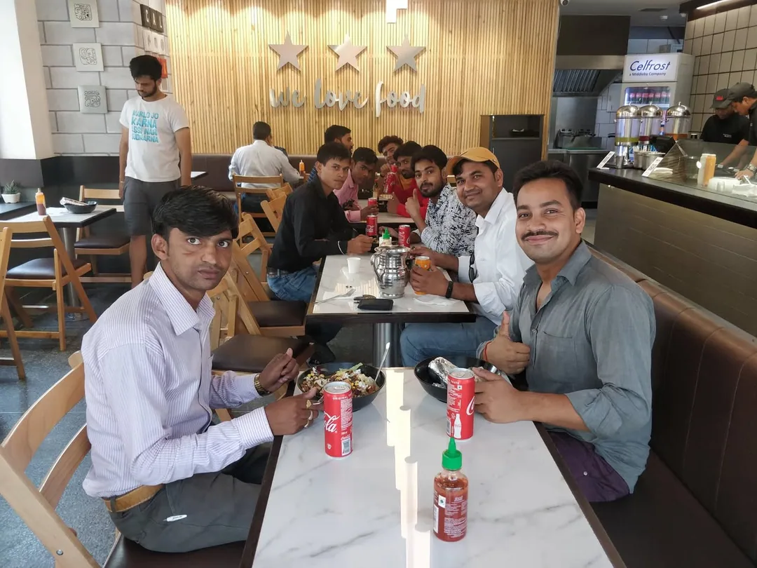 Lunchtime yesterday, at California Burrito, Vatika. Checkout lady breaks out of character and speak to me in Hindi...

S
