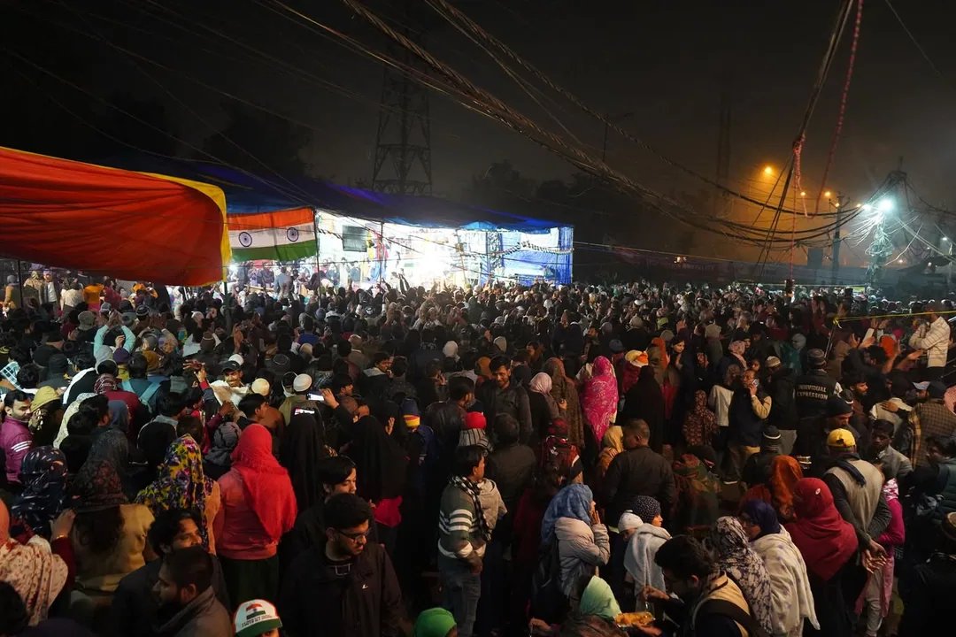 à¤à¤¹à¤¾à¤ à¤¤à¤ à¤¨à¤à¤¼à¤° à¤à¤¾à¤¤à¥ à¤¹à¥, à¤­à¥à¤¡à¤¼ à¤¹à¥ à¤­à¥à¤¡à¤¼ à¤¨à¤à¤¼à¤° à¤à¤¤à¥ à¤¹à¥